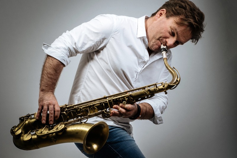 Saxophonist Tino Ludwig Bielefeld , Gütersloh , Herford , Paderborn